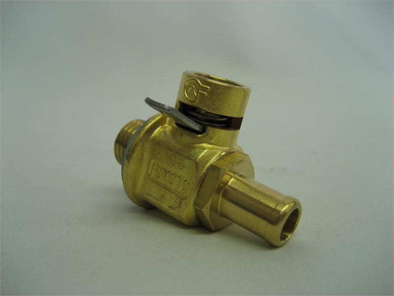 Fumoto valve
